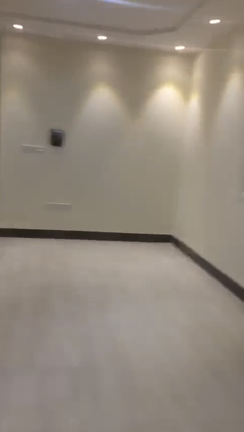 🏠 Duplex Apartment for Rent – Al Nozha District**  